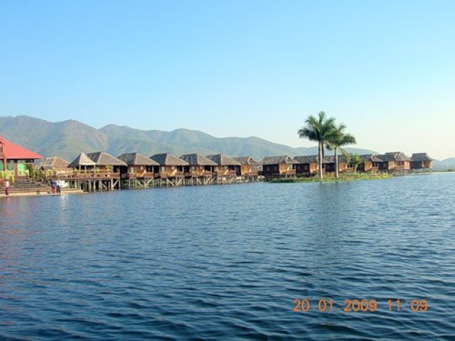 Отель Golden Island Cottages, Инле, Мьянма