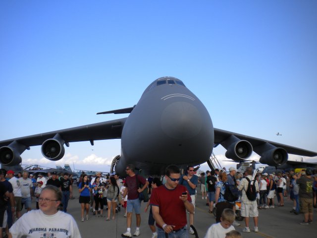 Авиационного шоу "Air Venture 2010" в Ошкоше, США