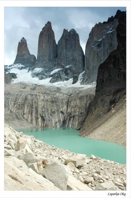 Гранитные столбы Torres Del Paine