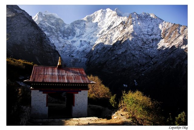 Виды по пути назад, в  Namche Bazar