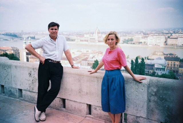 Вид на венгерский Парламент в Будапеште. 1989