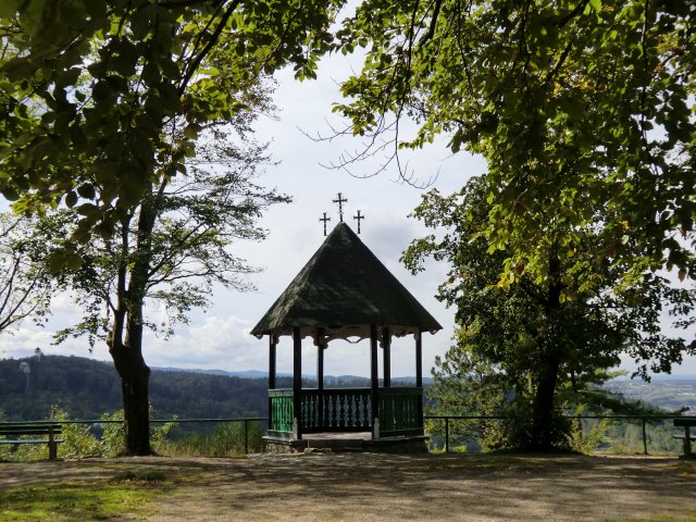 На горе Трёх Крестов